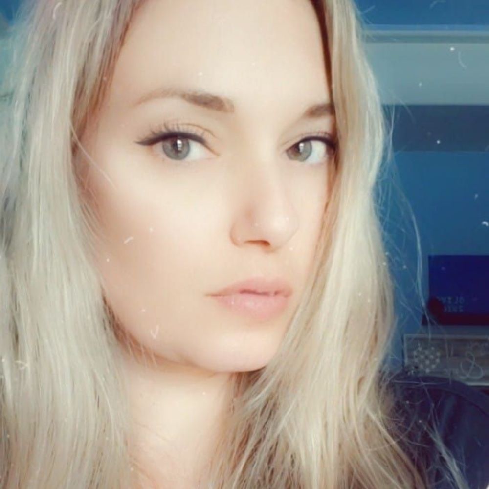 Meet your Posher, Valerie n charles